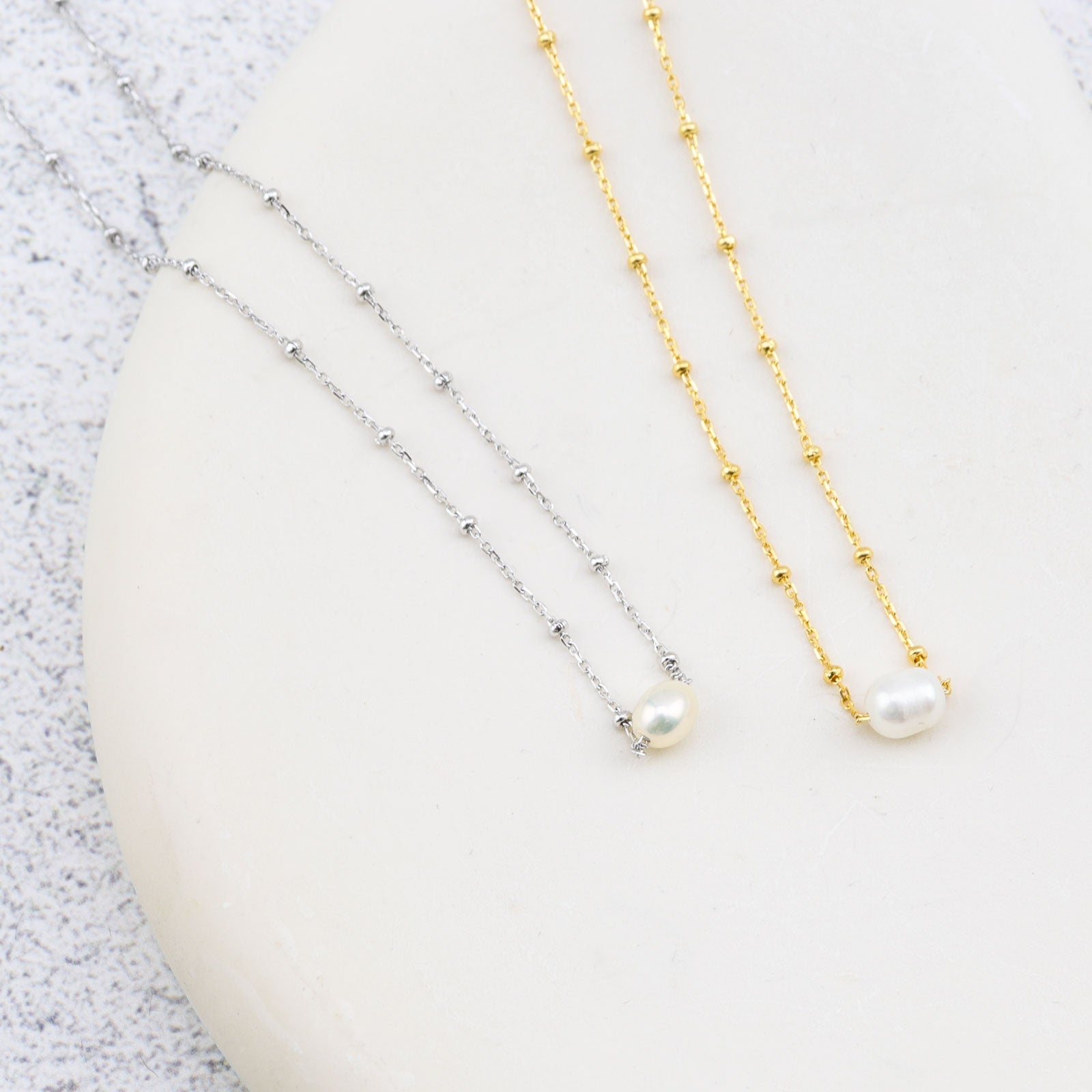 STERLING SILVER NECKLACE