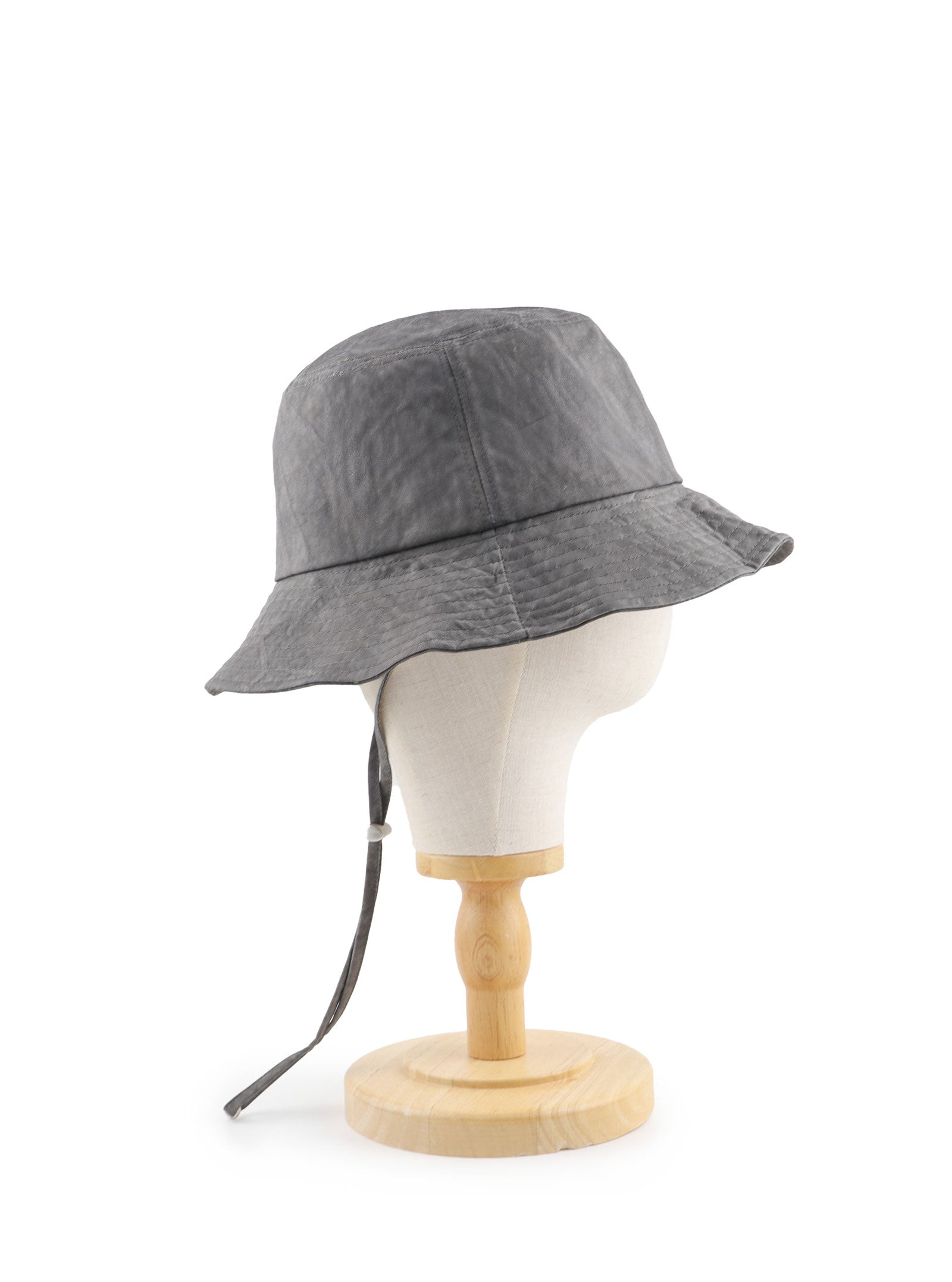 HALEIMA STRAP BUCKET HAT