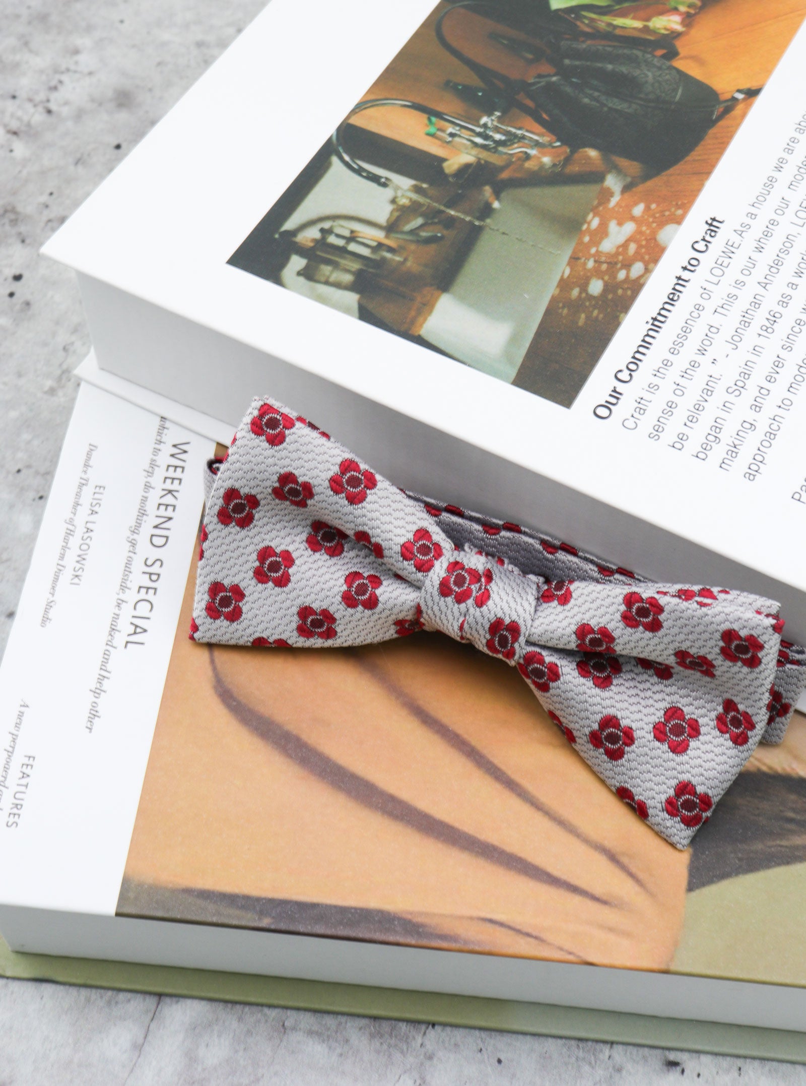 FLORET BOW TIE