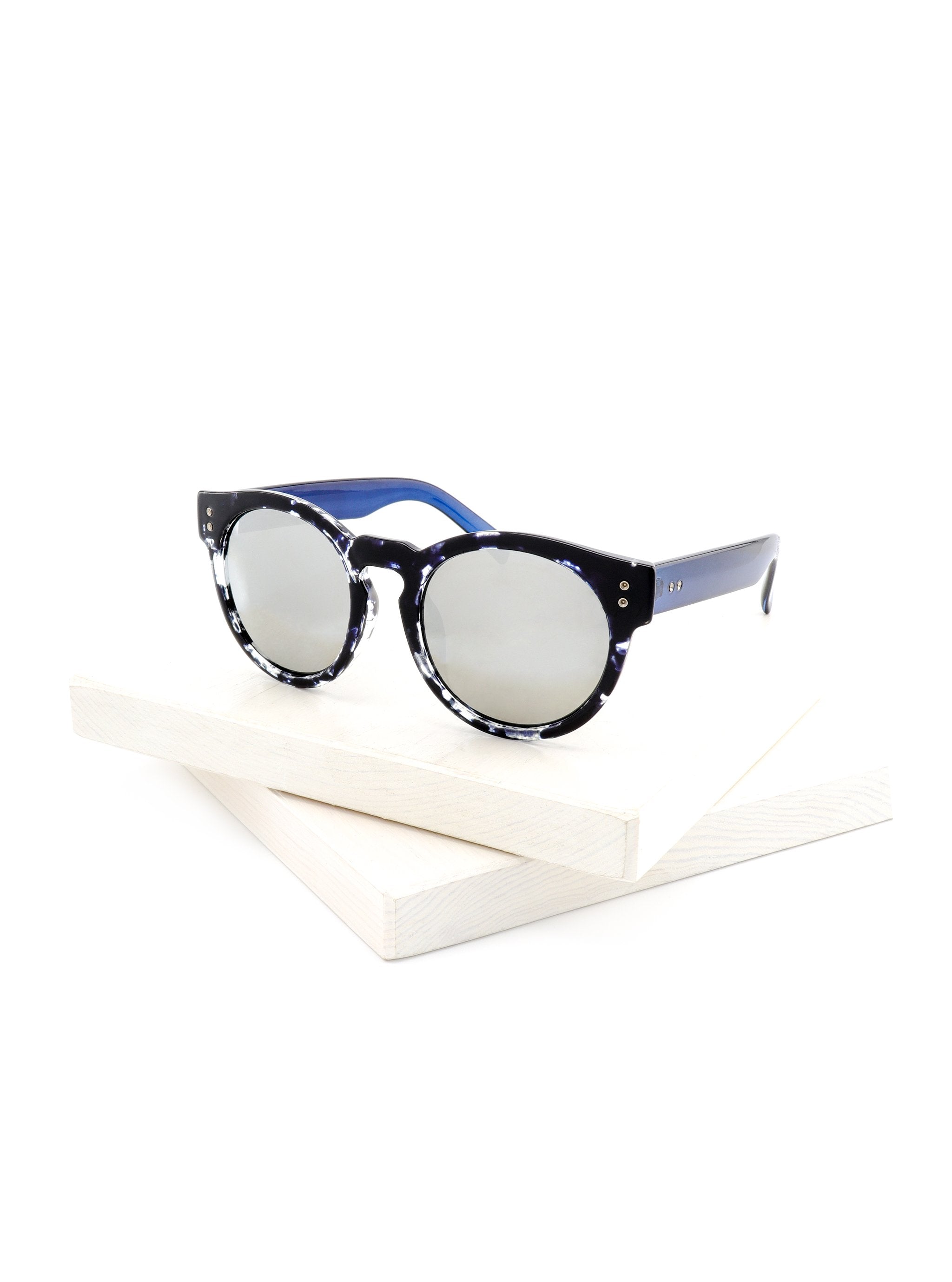 LARAN SUNGLASS - Simplique Mode