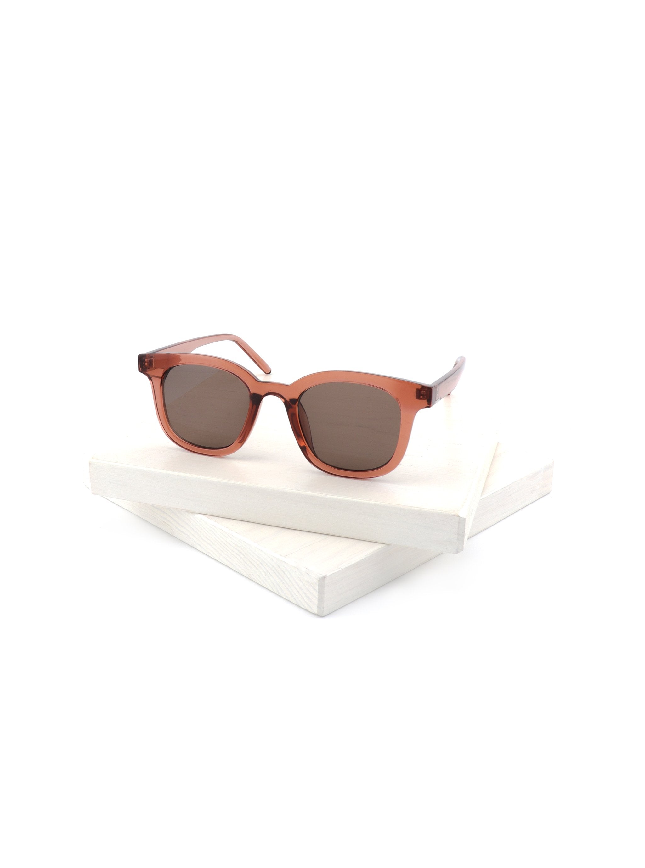 LUZ SUNGLASS - Simplique Mode