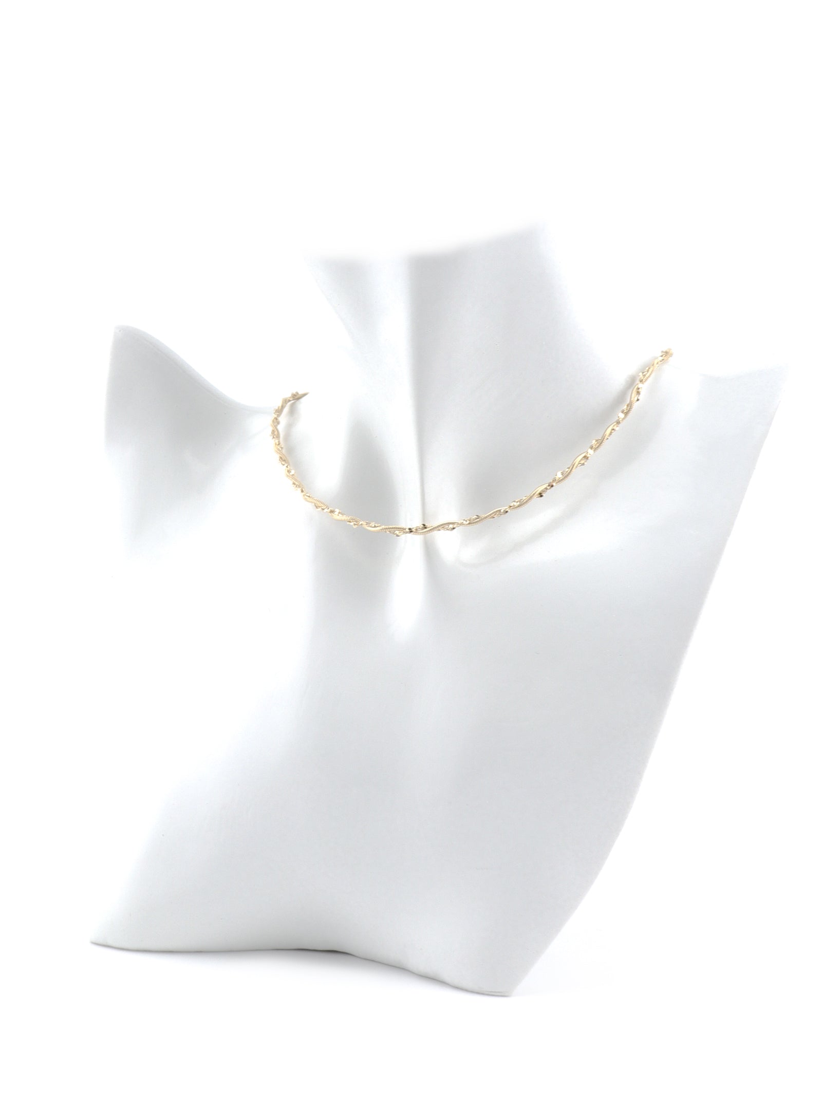 SAMANTHA CHOKER NECKLACE