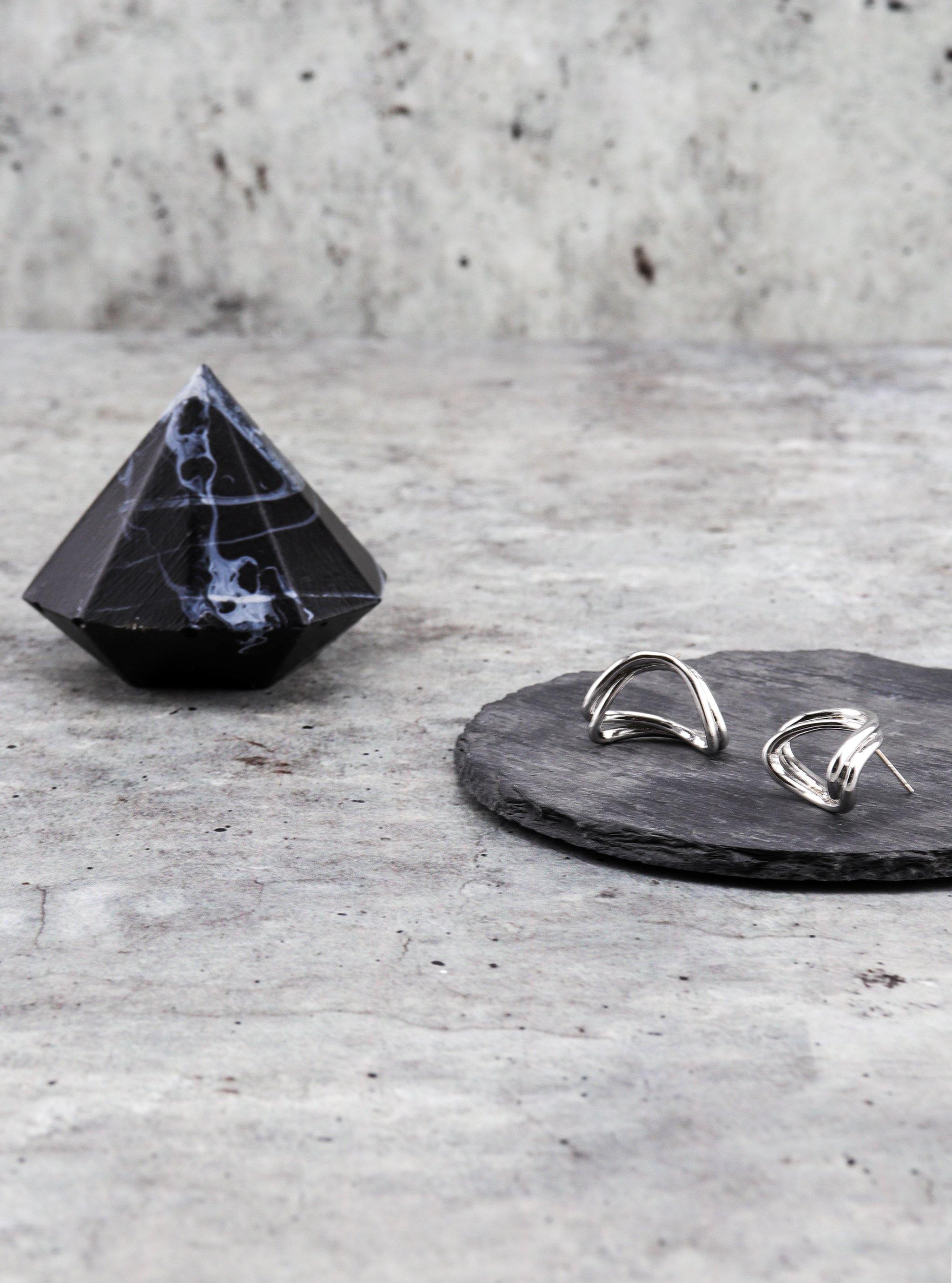 TRYSTN EARRINGS - Simplique Mode