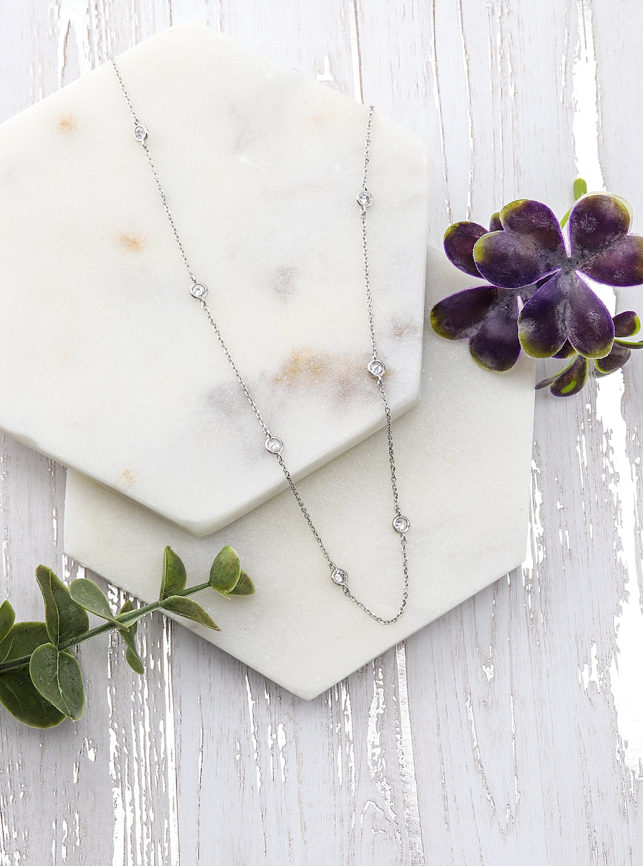 KETRINA SILVER NECKLACE - Simplique Mode