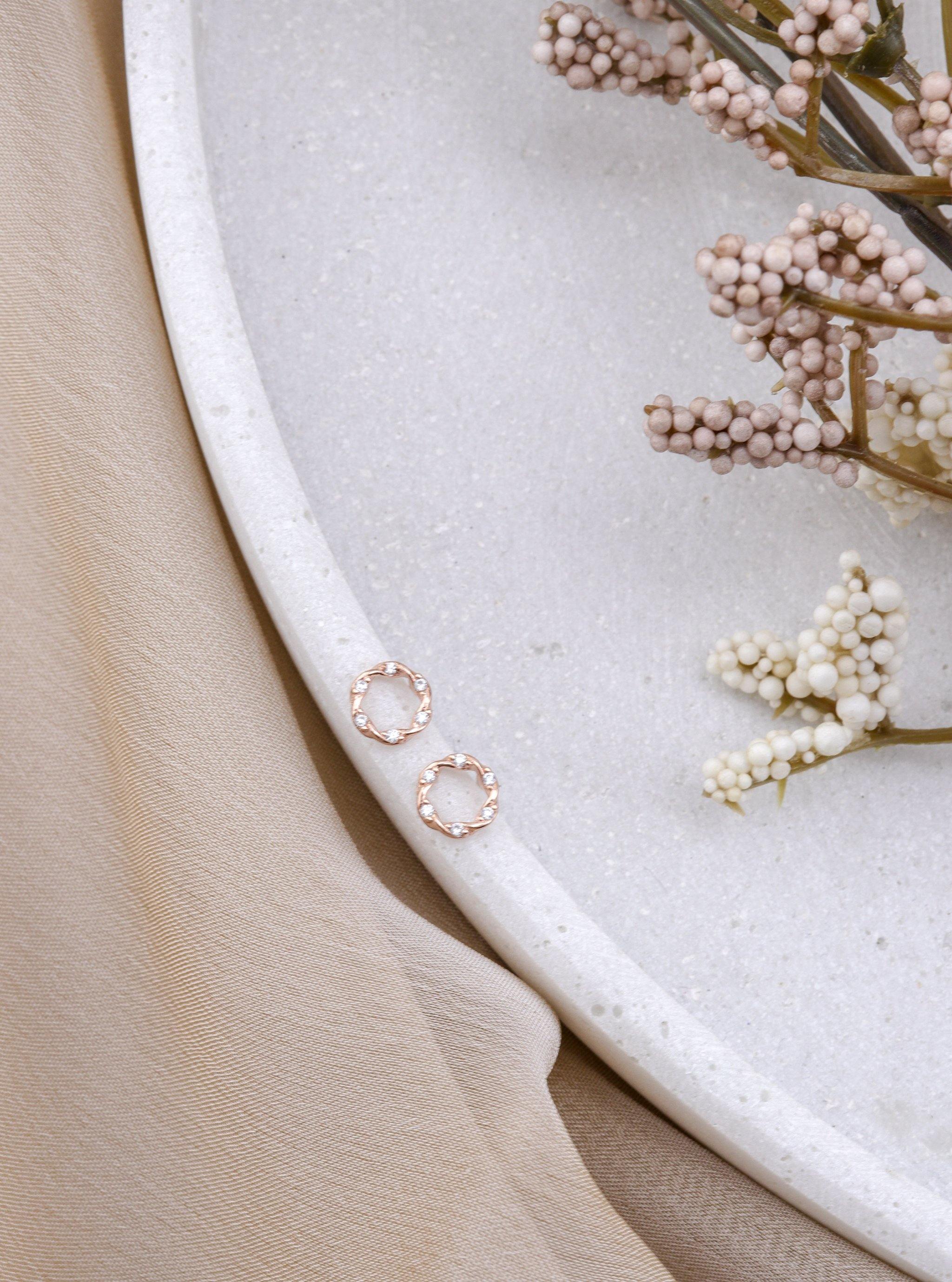 KYLEE SILVER EARRINGS - Simplique Mode