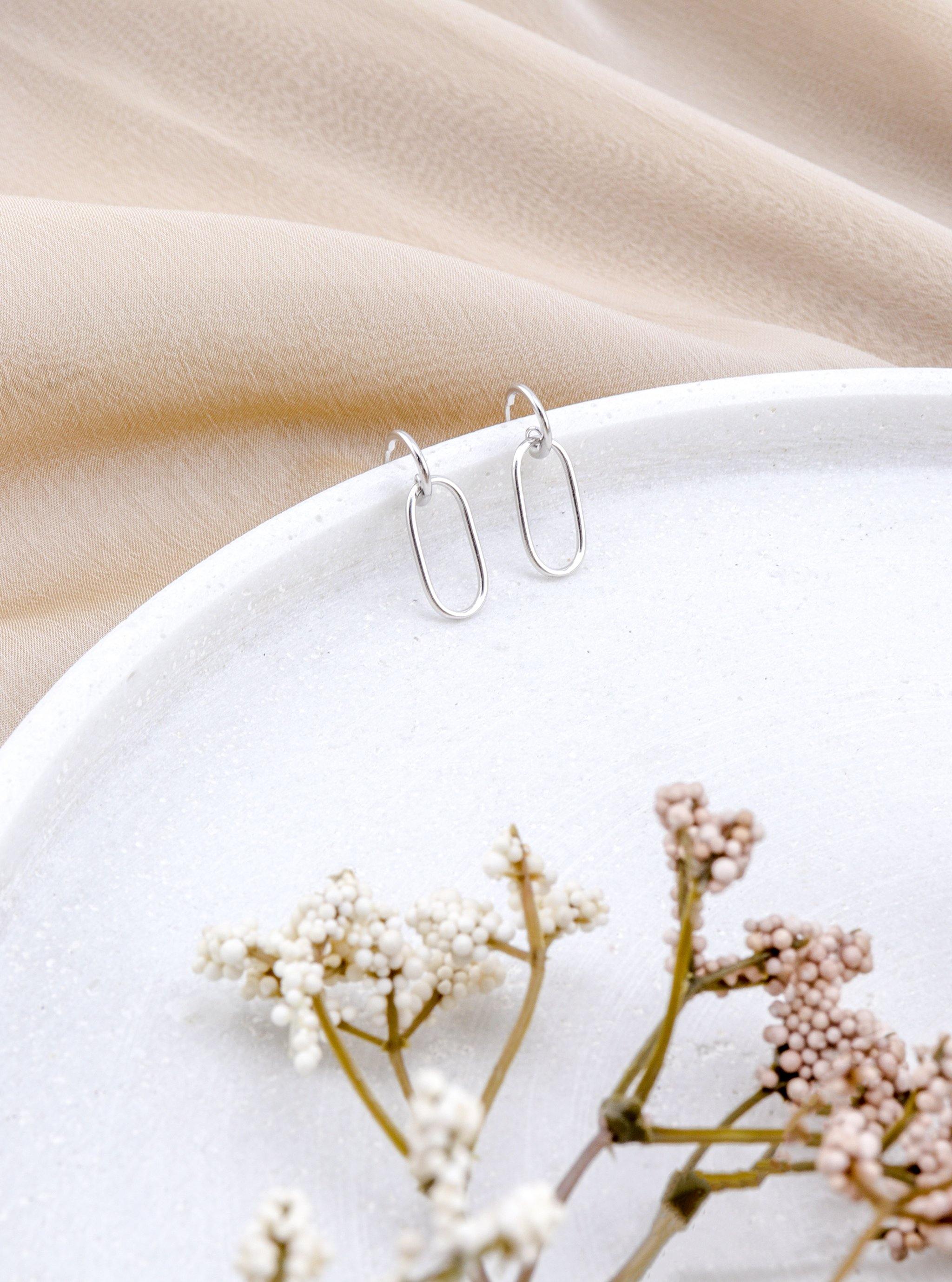 KAEDE SILVER EARRINGS - Simplique Mode
