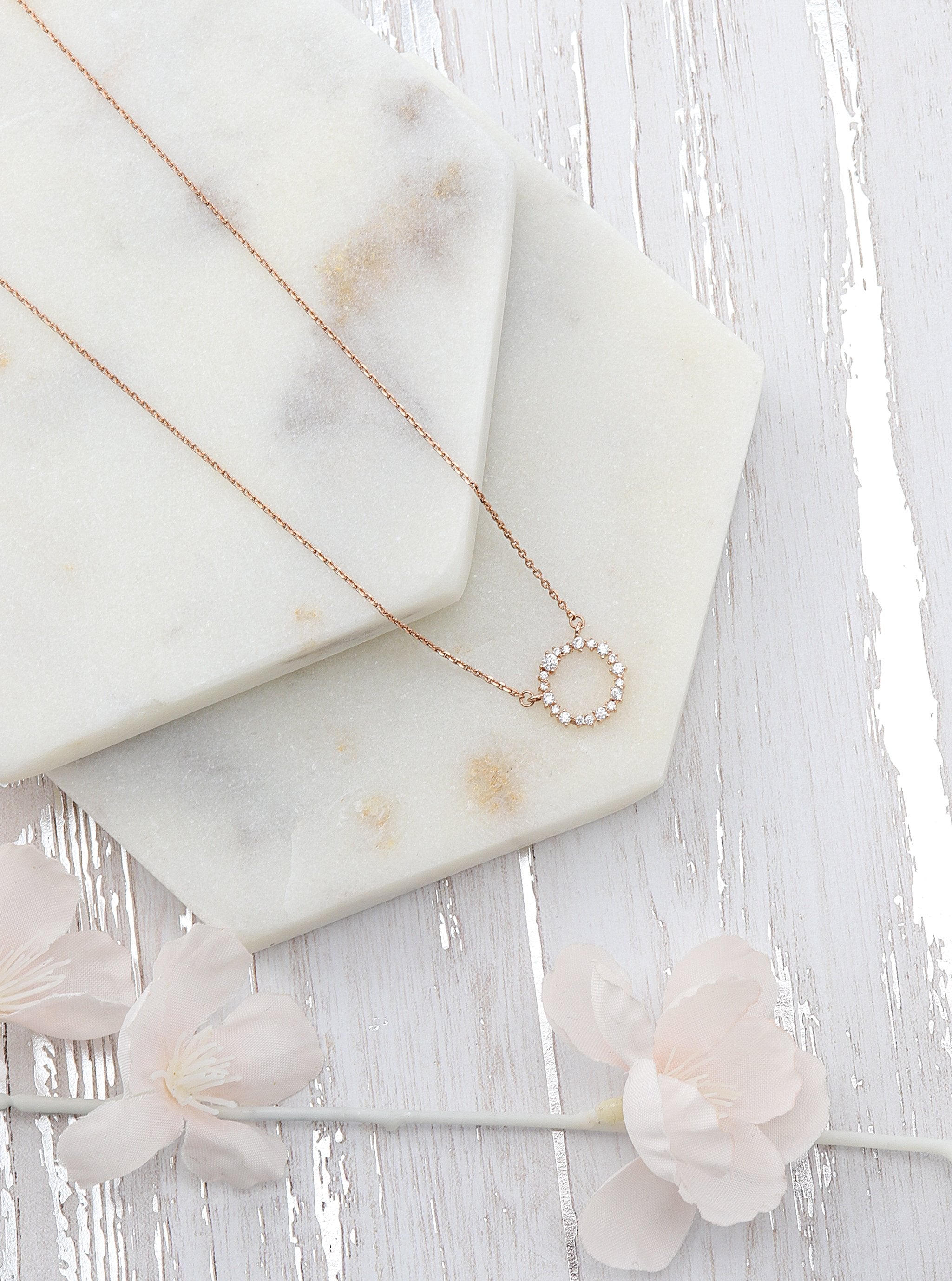 KASSIE SILVER NECKLACE - Simplique Mode