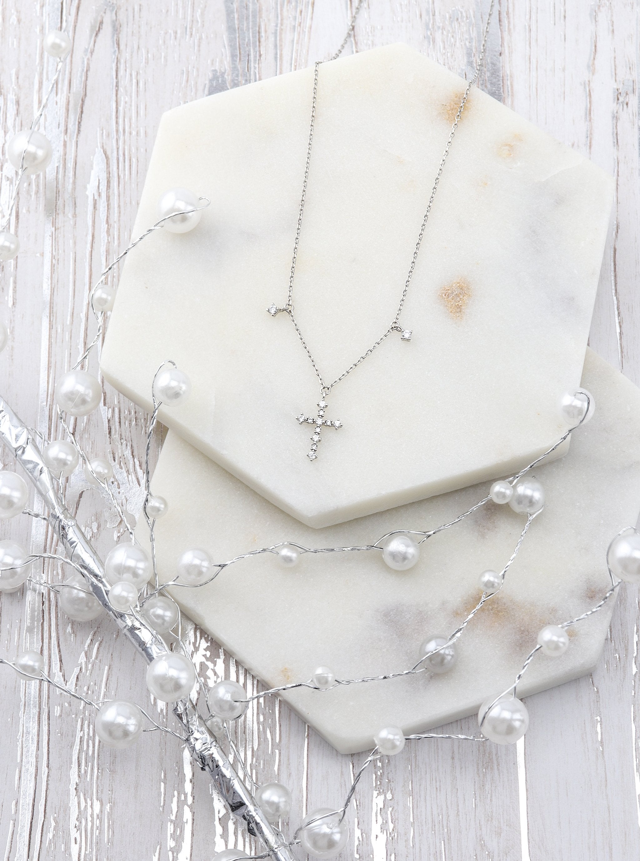 KAORI SILVER NECKLACE - Simplique Mode