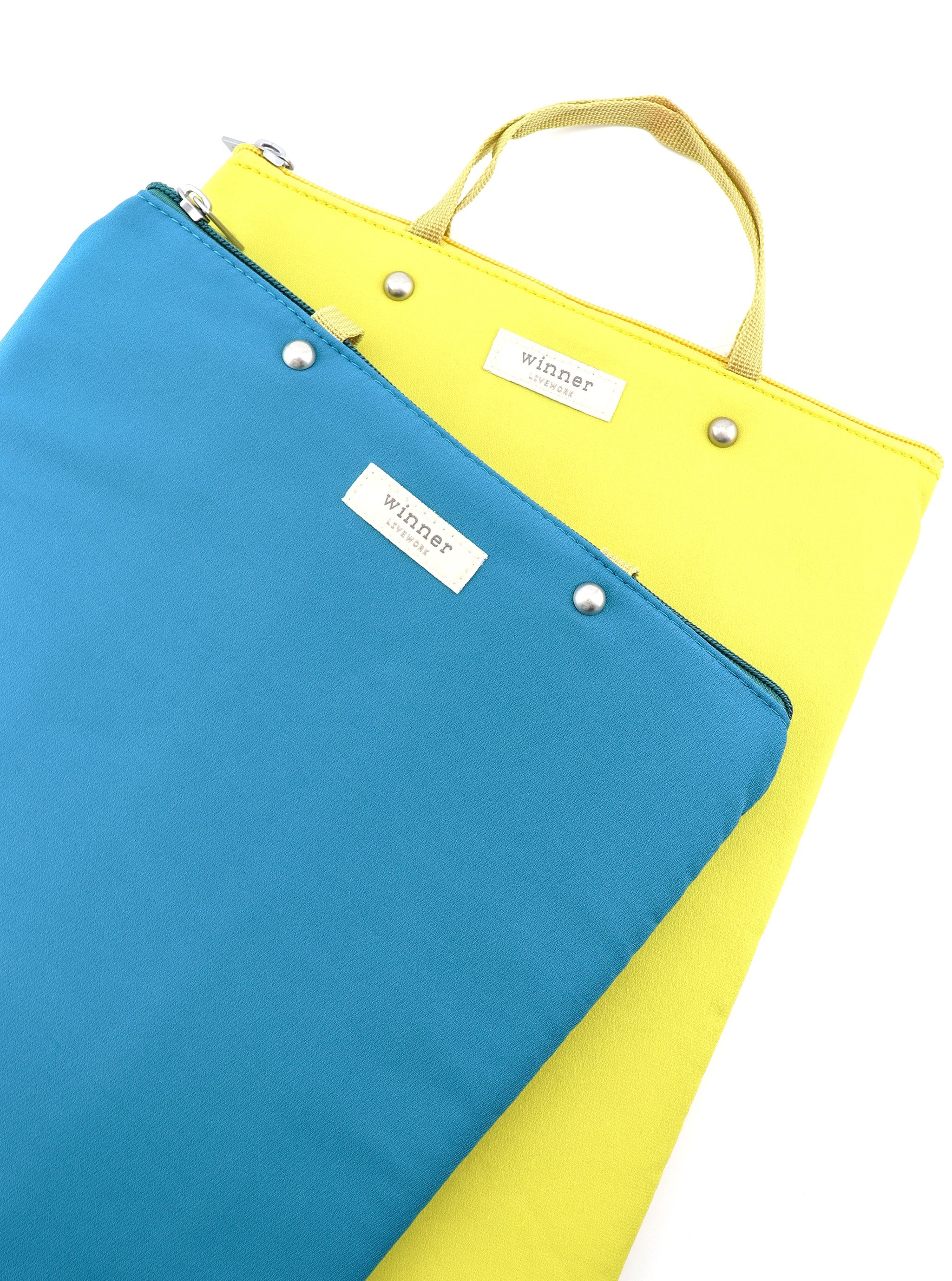 ZAN LABTOP/TABLET POUCH - Simplique Mode