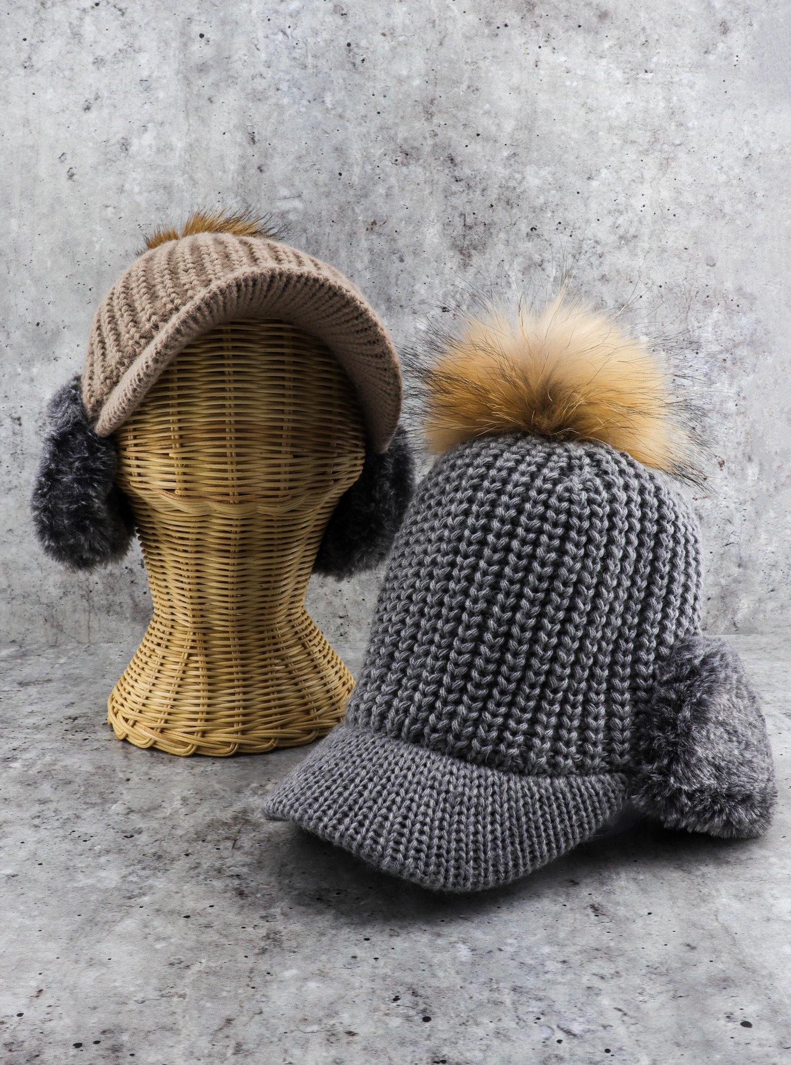 HADARA KNIT POM CAP - Simplique Mode