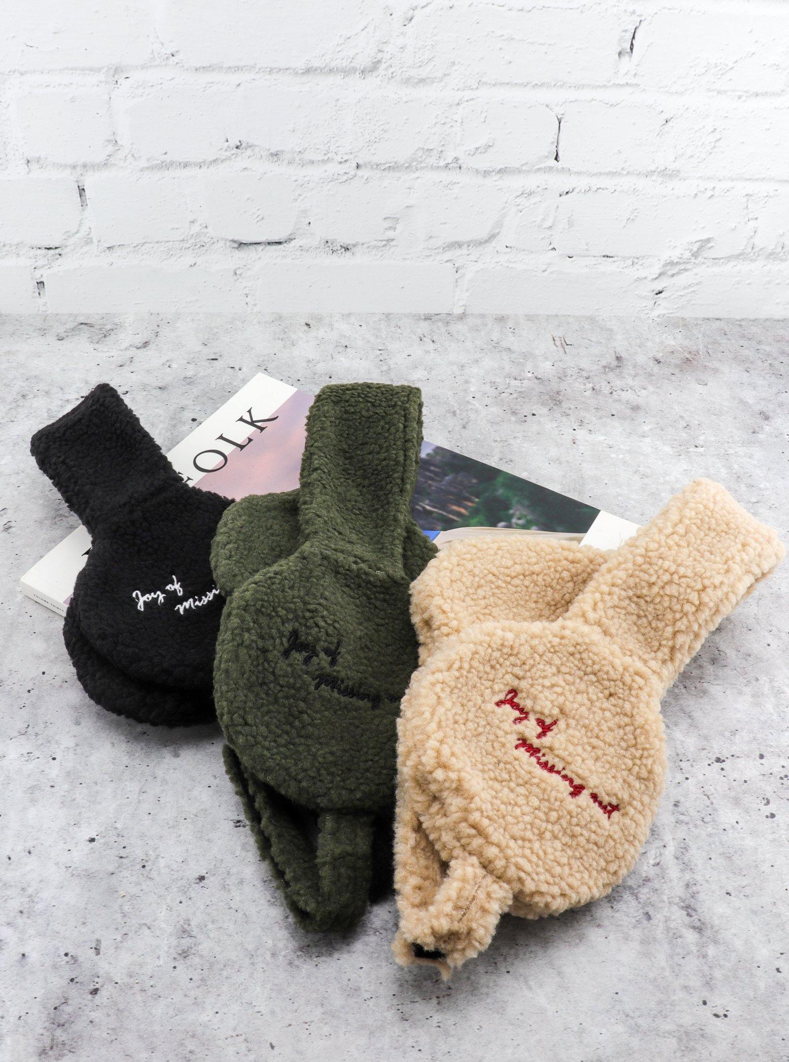 INDIE EAR MUFFS - Simplique Mode