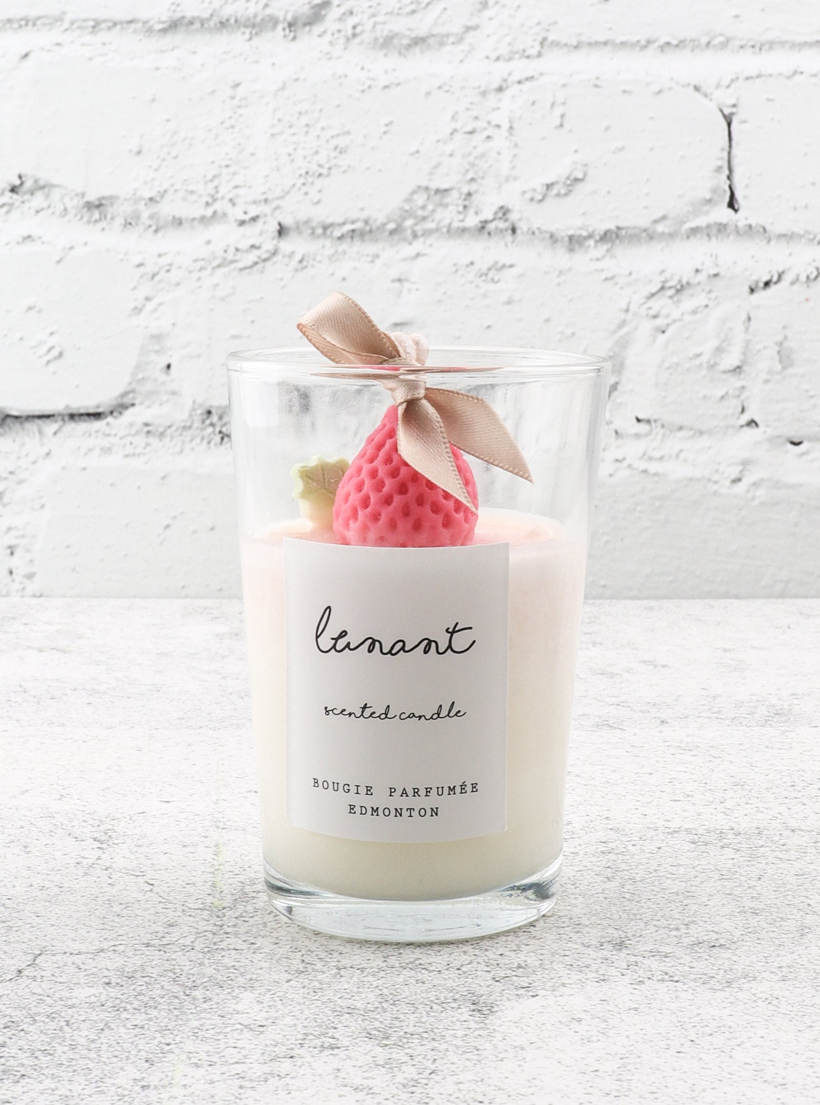 STRAWBERRY CANDLE