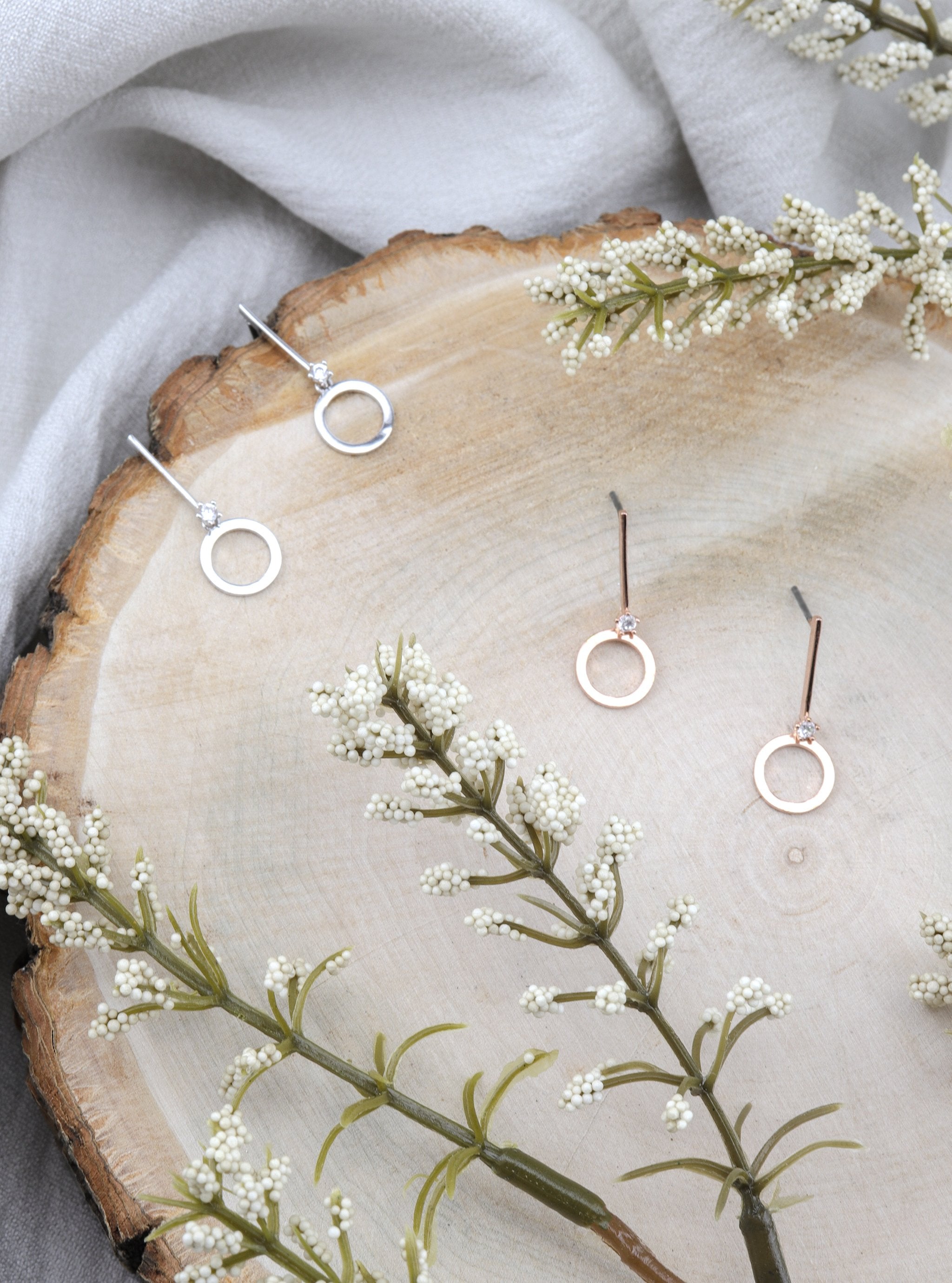 TEGAN EARRINGS - Simplique Mode