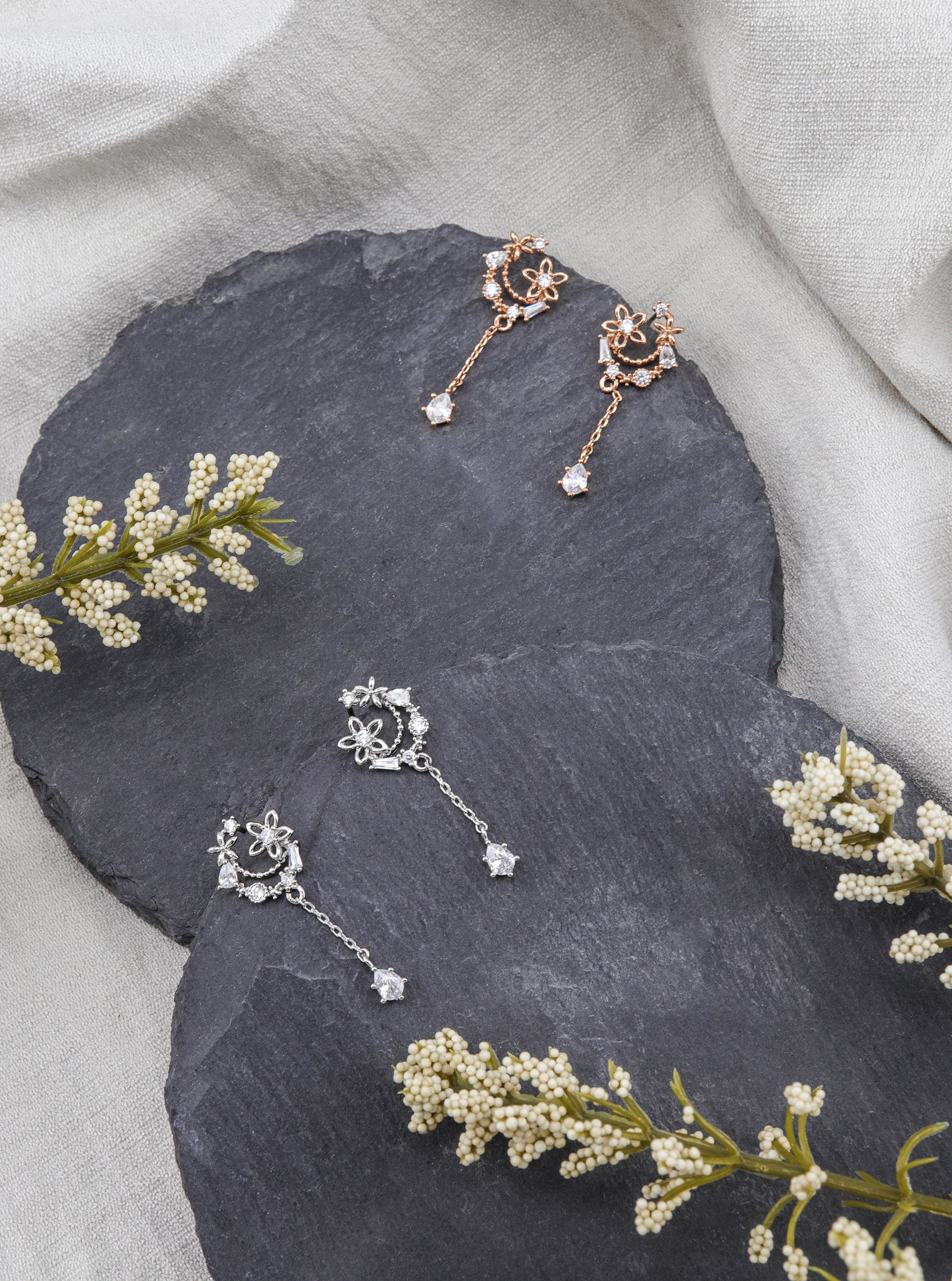 TIBBY EARRINGS - Simplique Mode