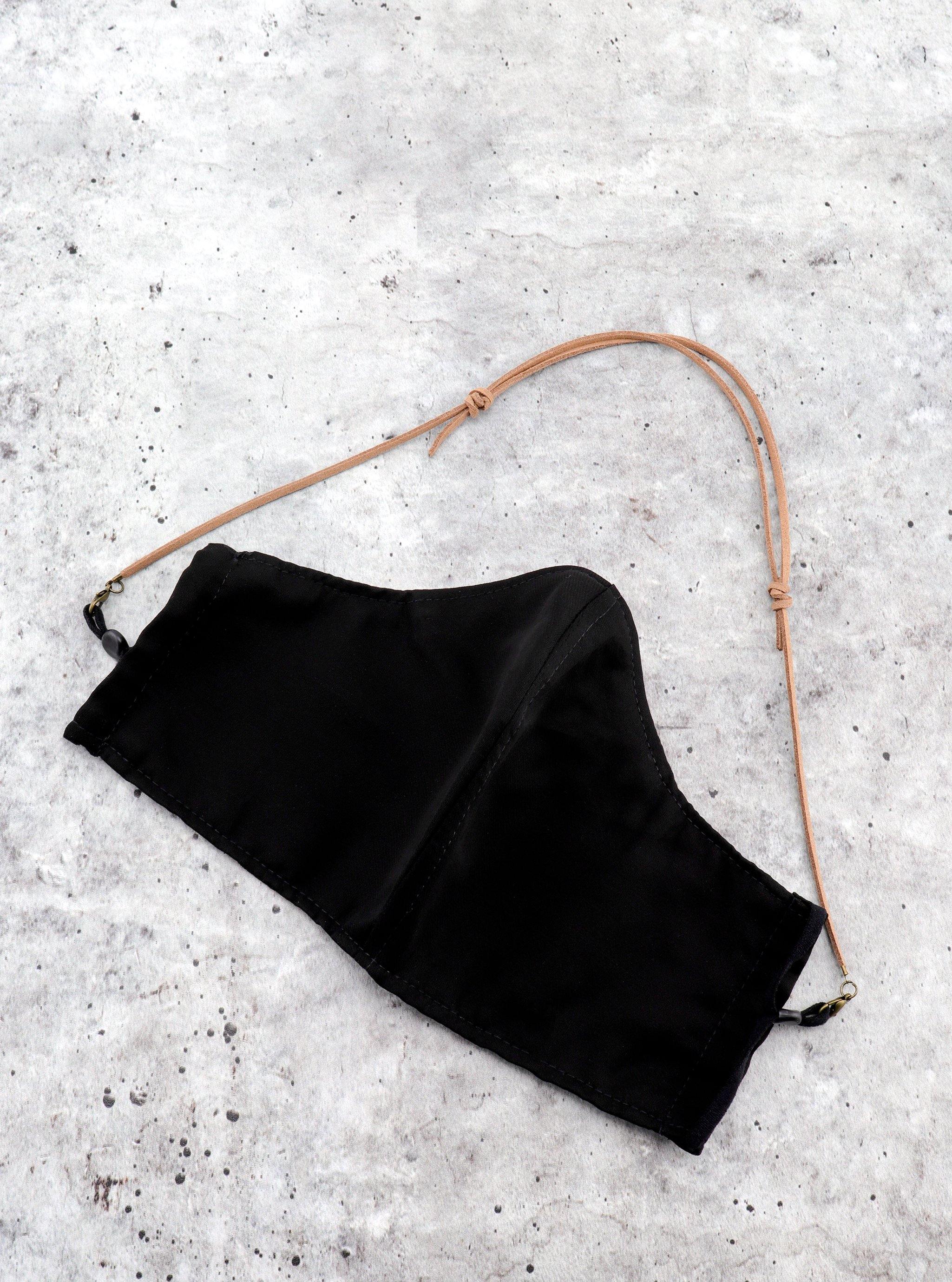 FACE MASK FAUX LEATHER STRAP - Simplique Mode