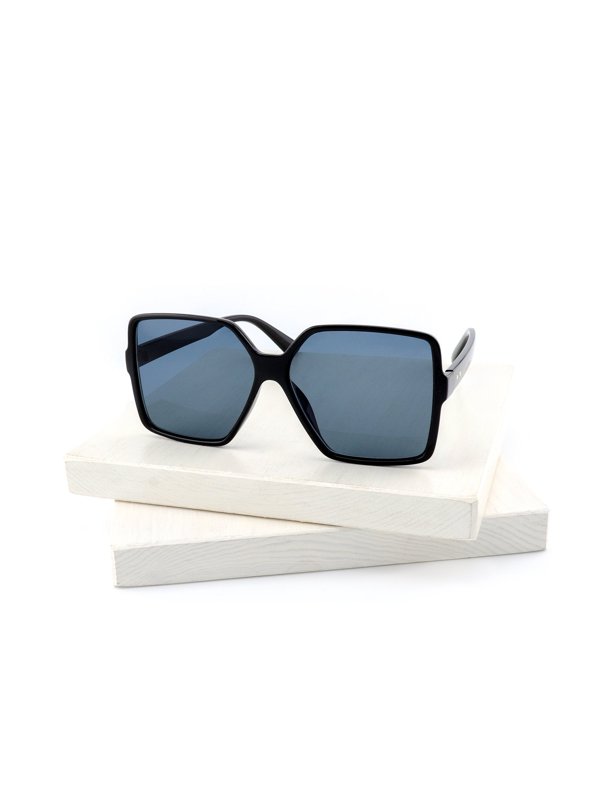 LUCINDA SUNGLASS - Simplique Mode