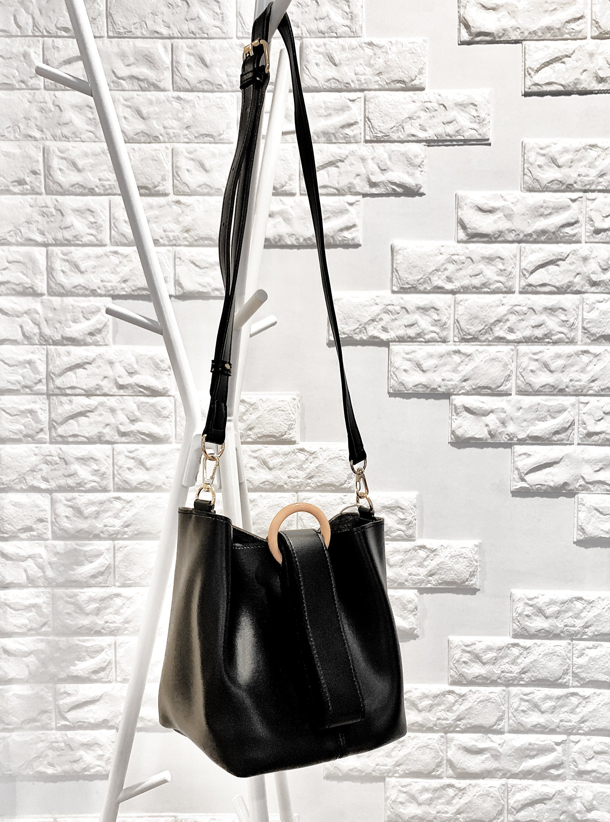 CARENA BUCKET BAG - Simplique Mode