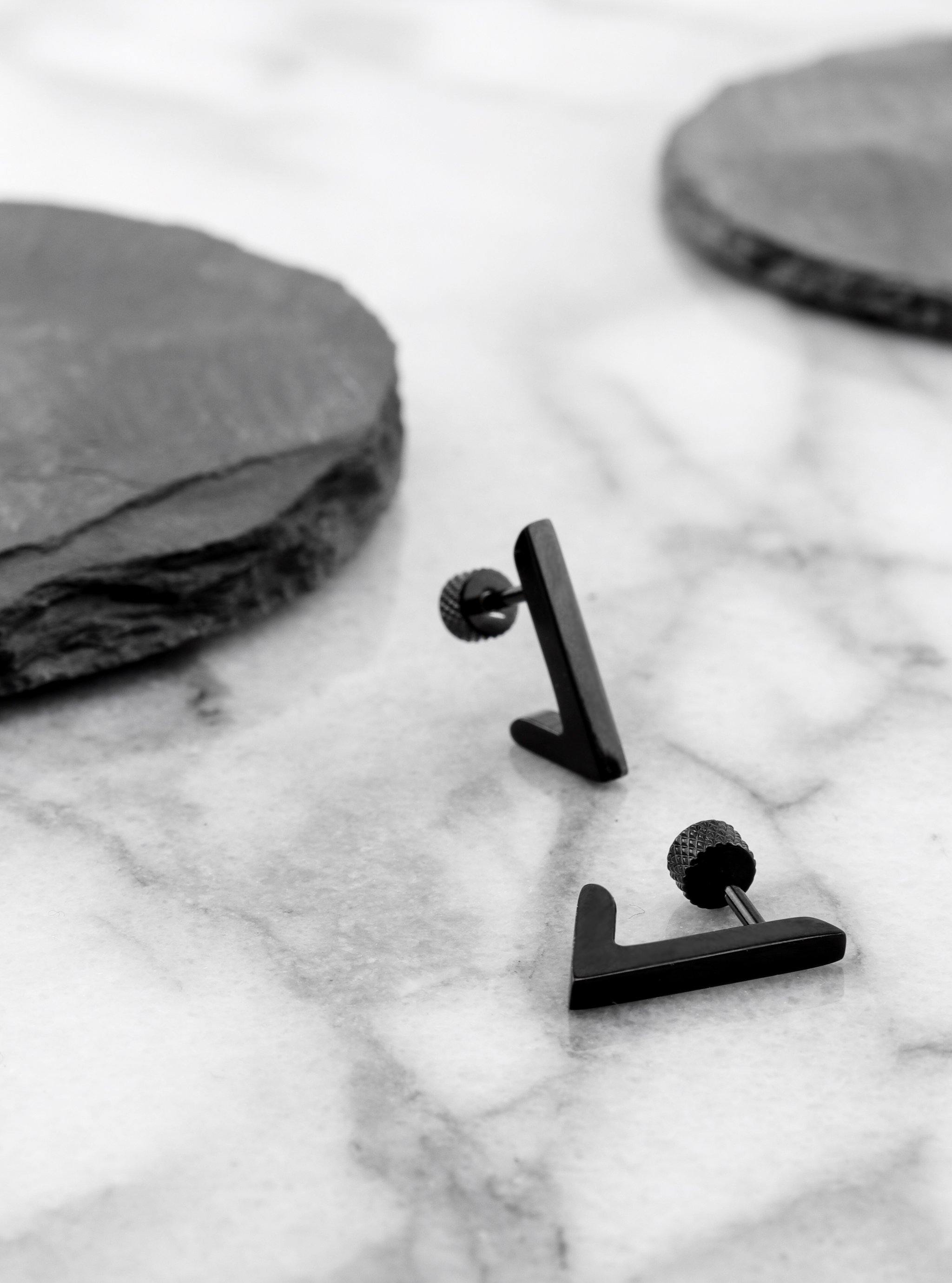 AUGUST PIERCING - Simplique Mode