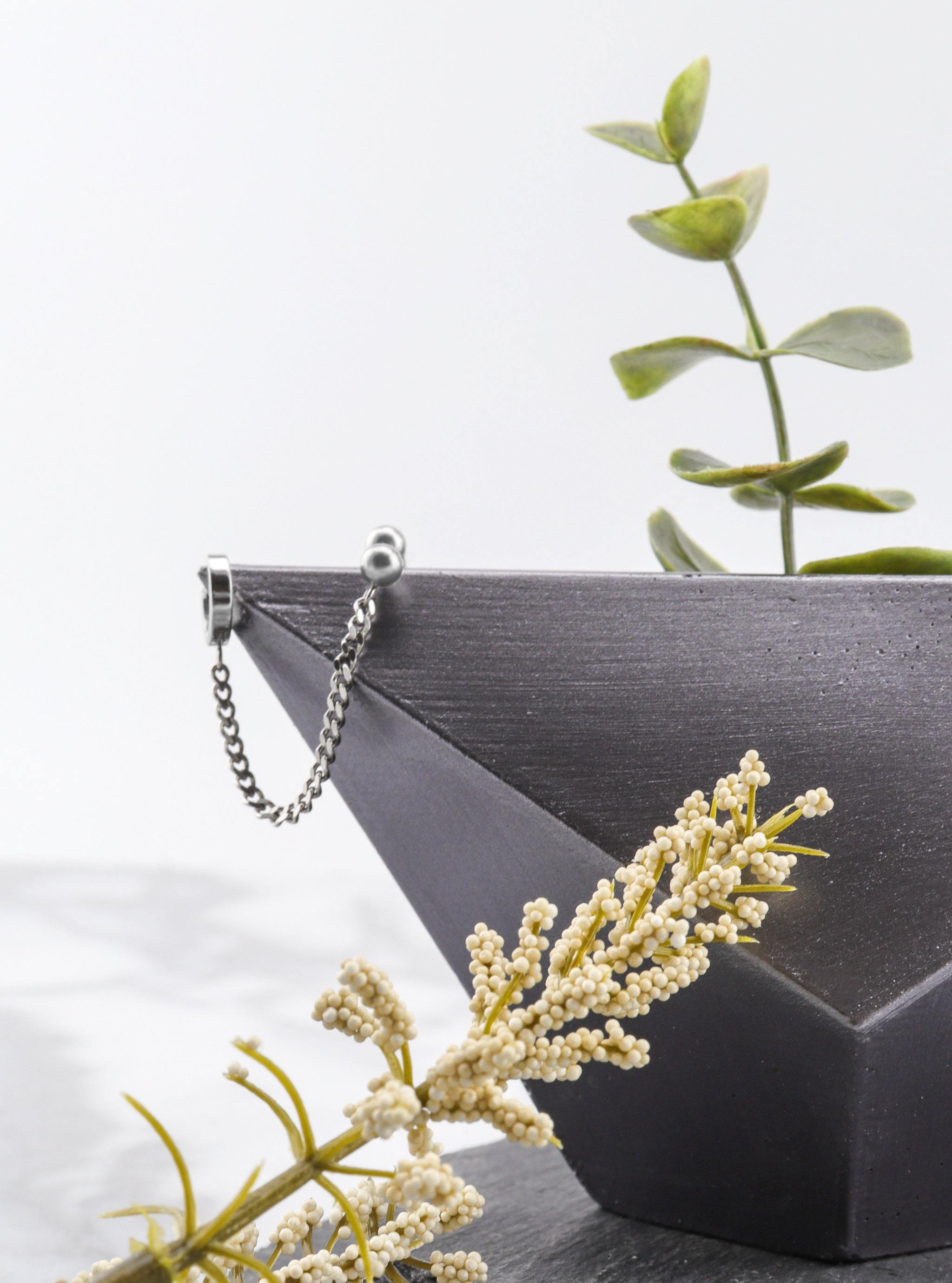 ABBEY PIERCED EARRING - Simplique Mode