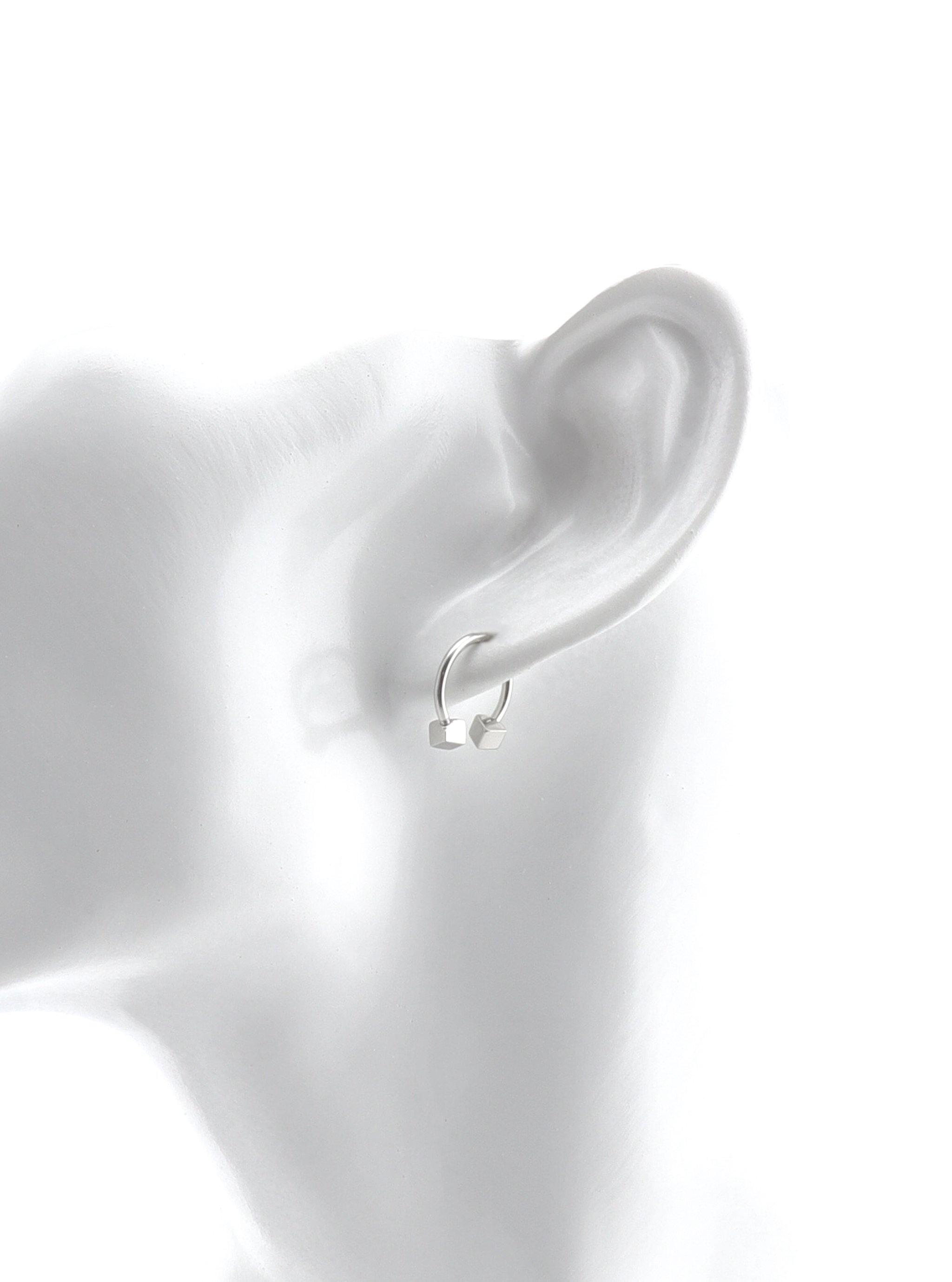 ARI PIERCING - Simplique Mode