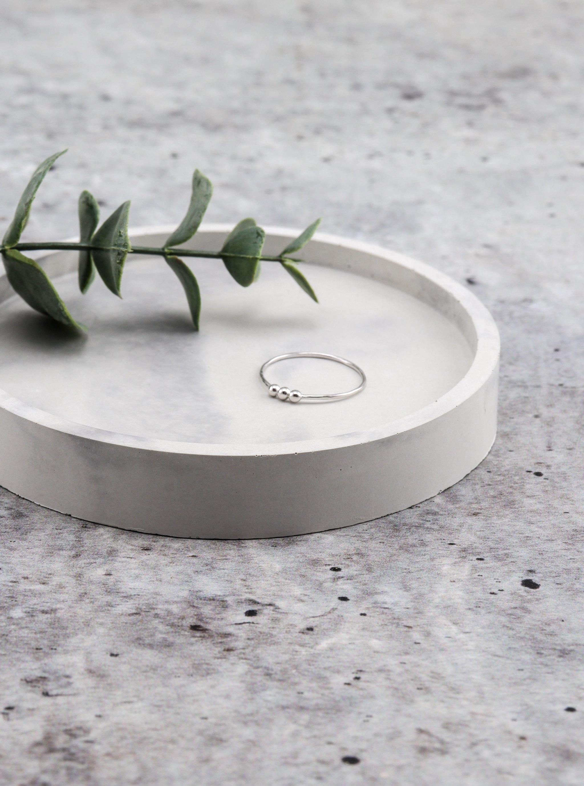 RIVKA SILVER RING - Simplique Mode