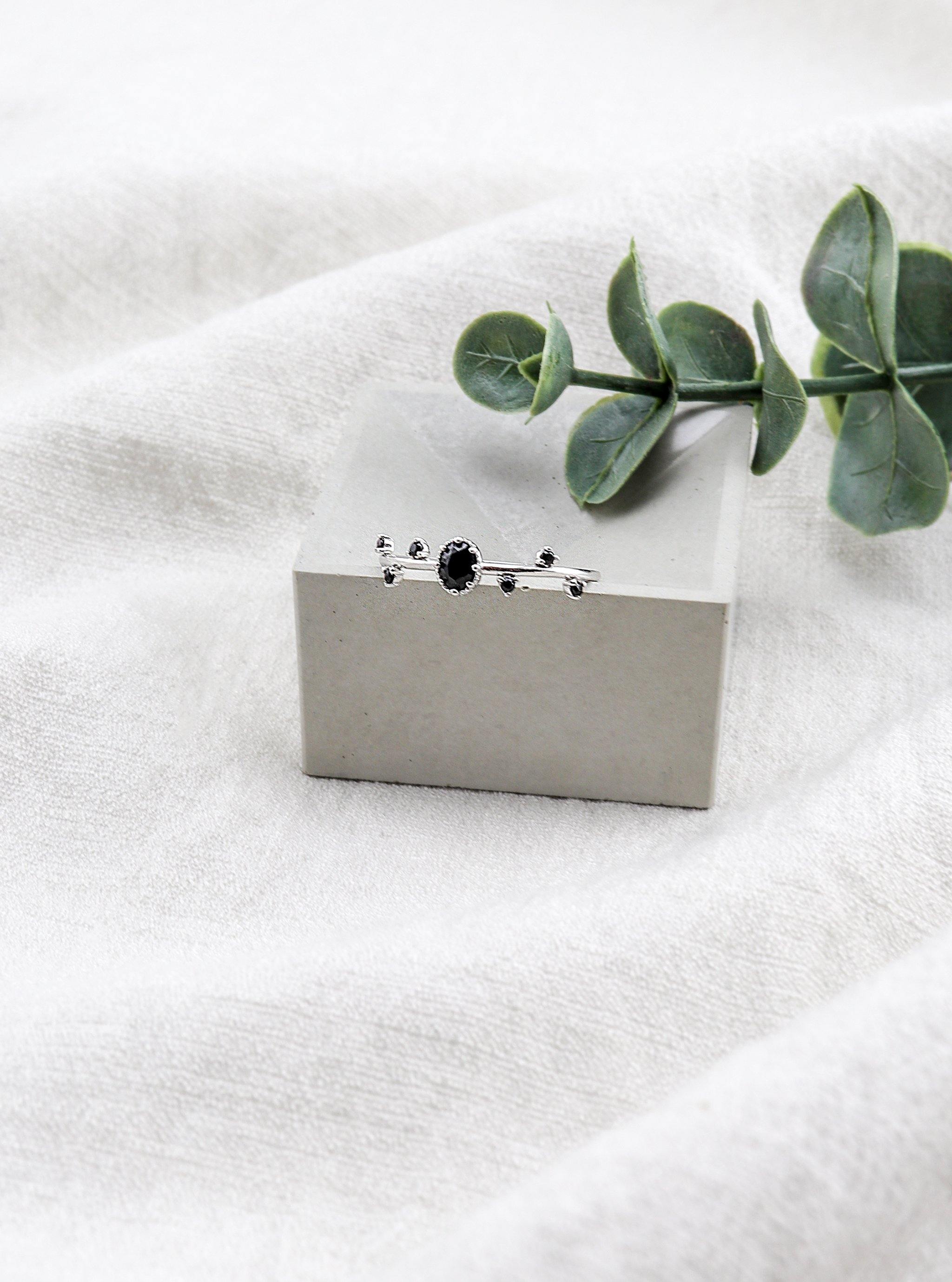 RYLIN SILVER RING - Simplique Mode