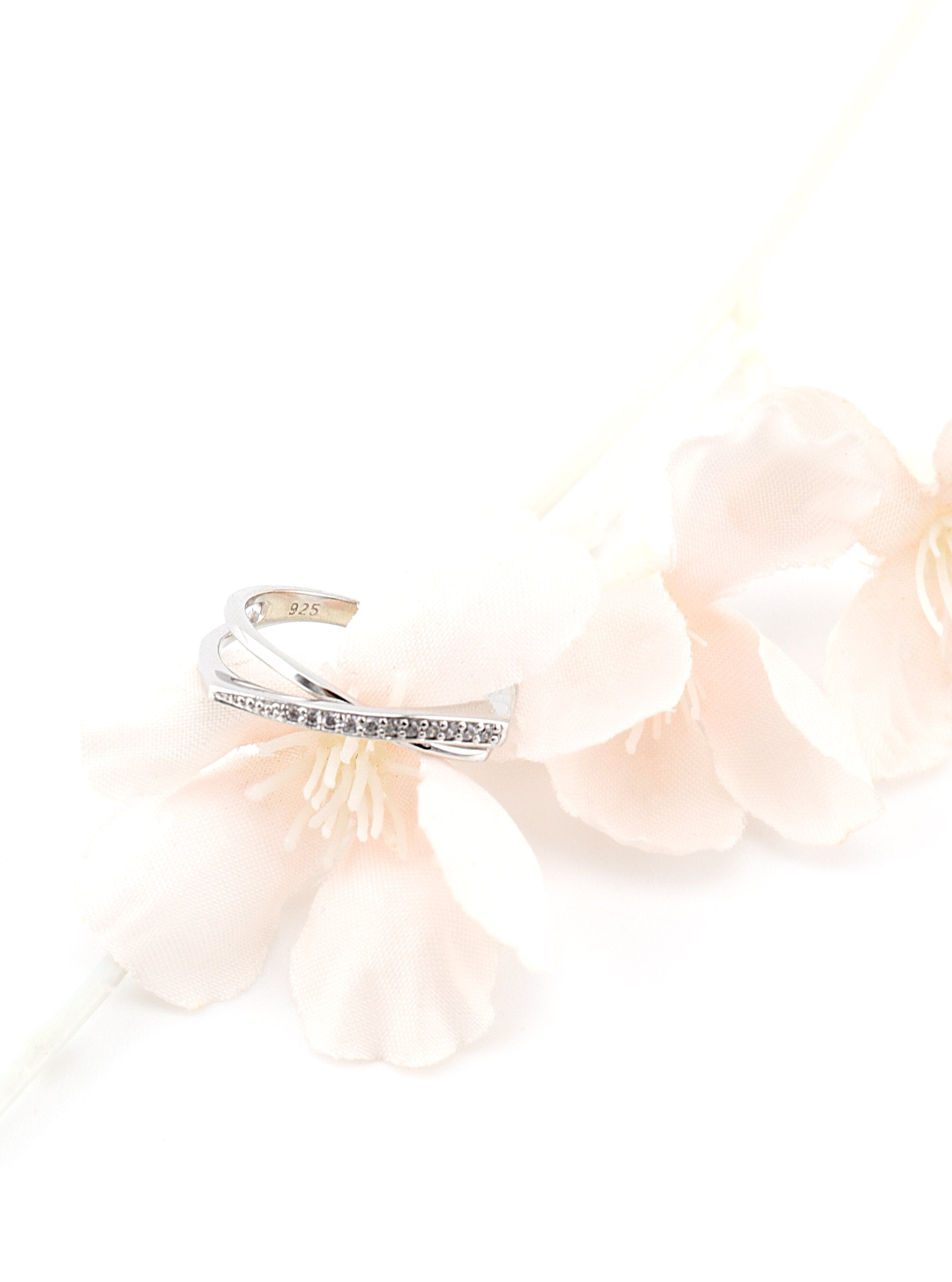 RAQUEL SILVER RING - Simplique Mode