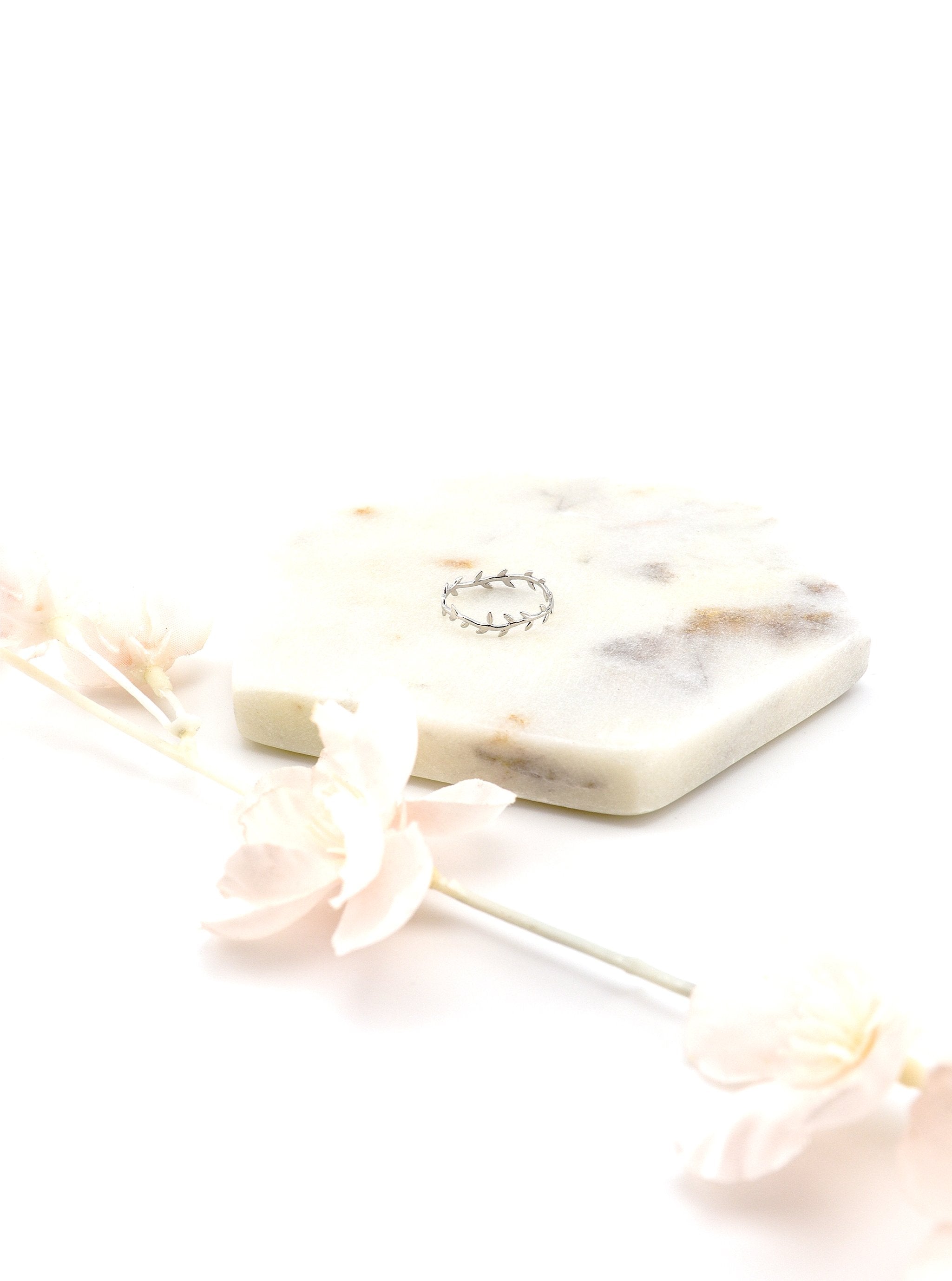 RAVEN SILVER RING - Simplique Mode