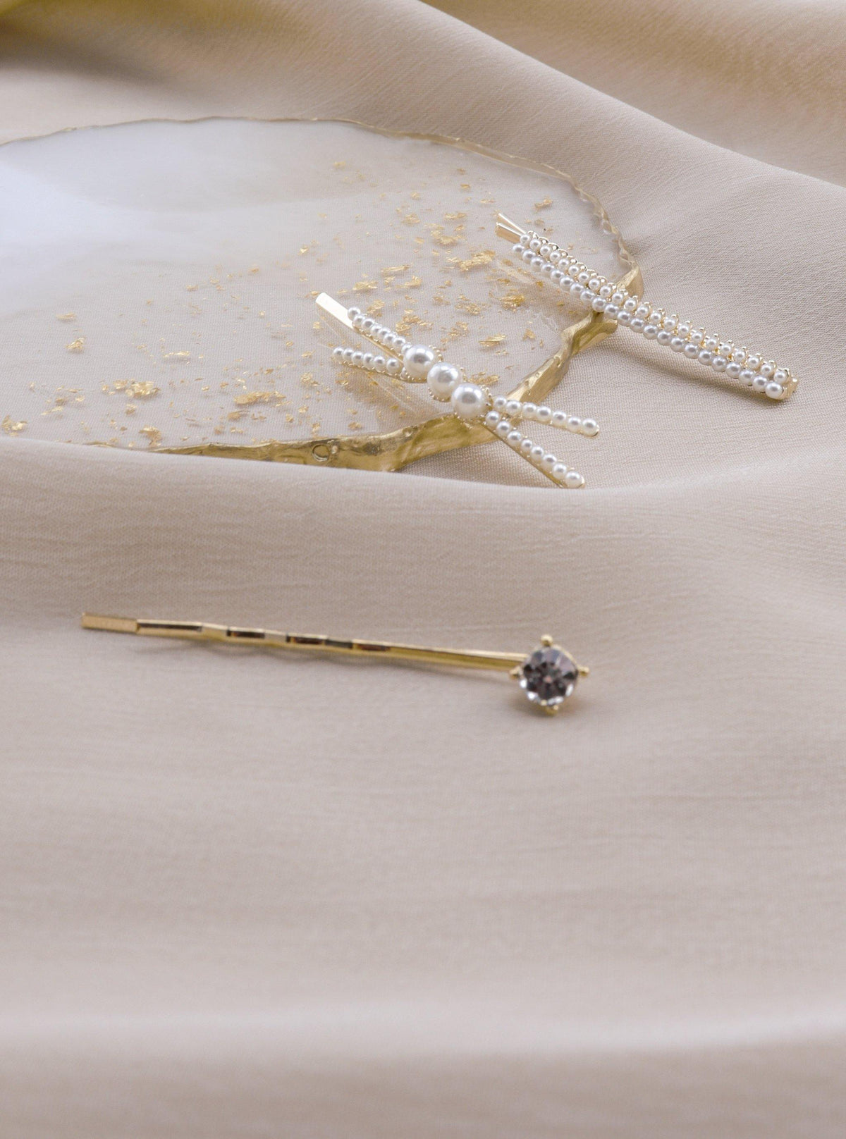 Jaleah pearl and crystal bobby pin set in a styled setting