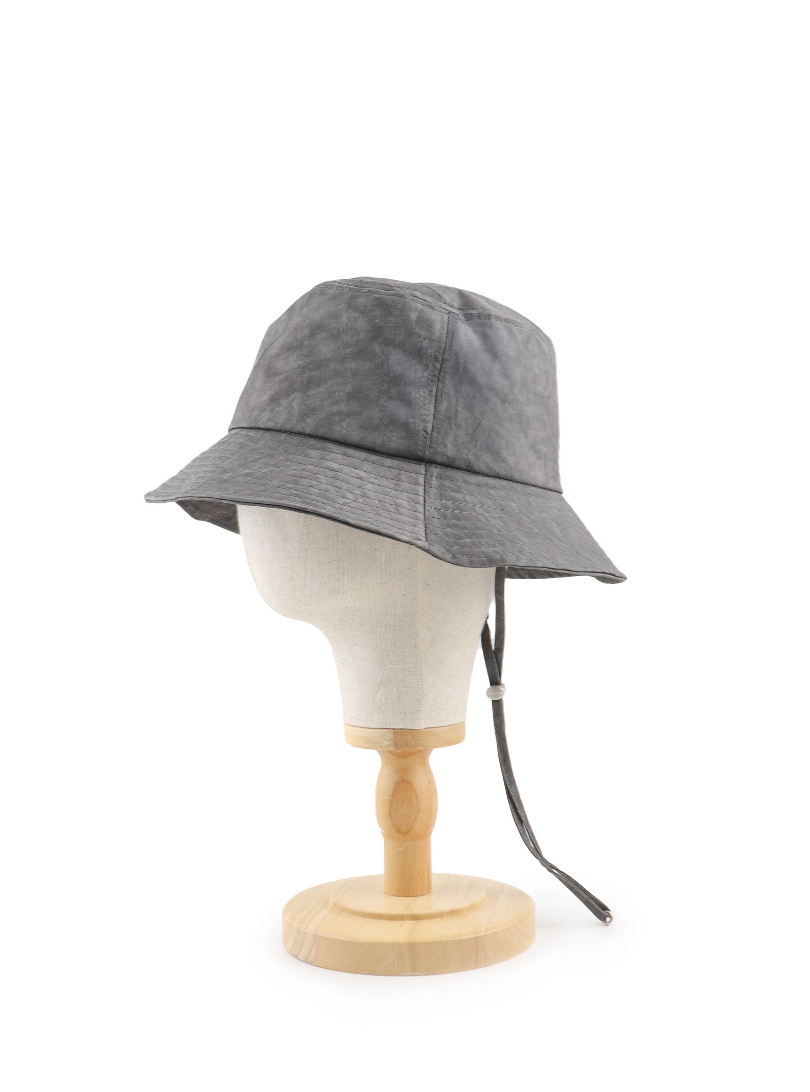 HALEIMA STRAP BUCKET HAT