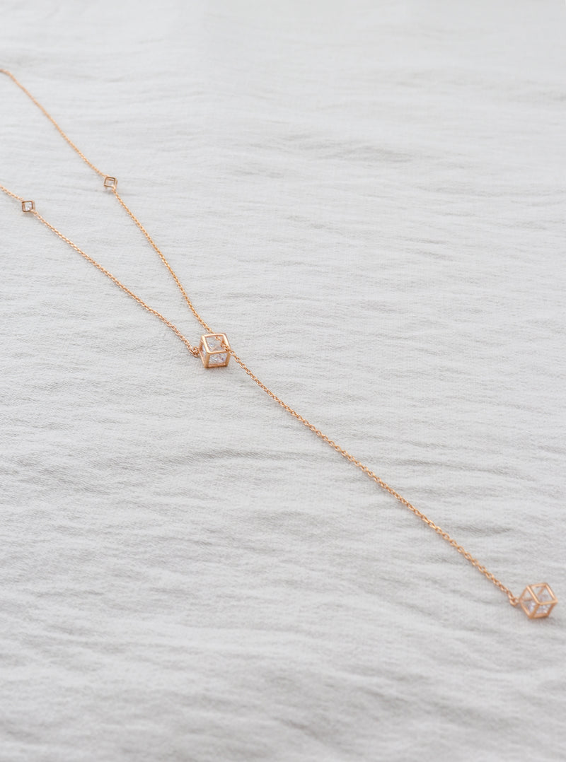 SADINE NECKLACE