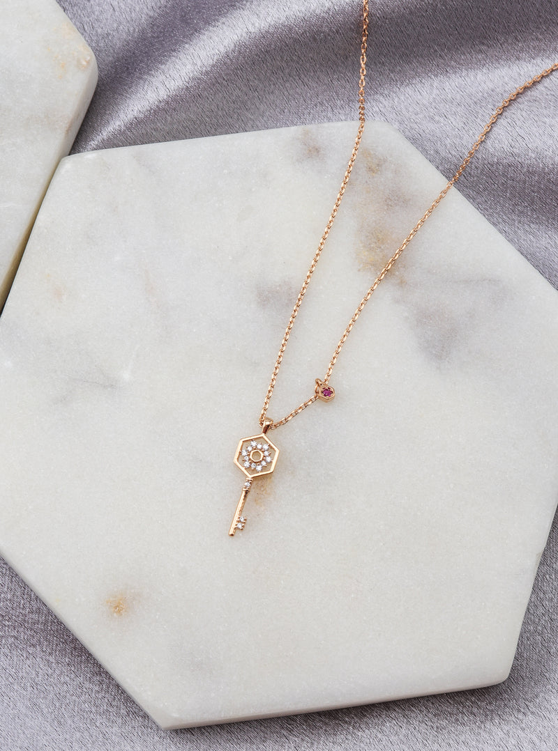 SELMA NECKLACE