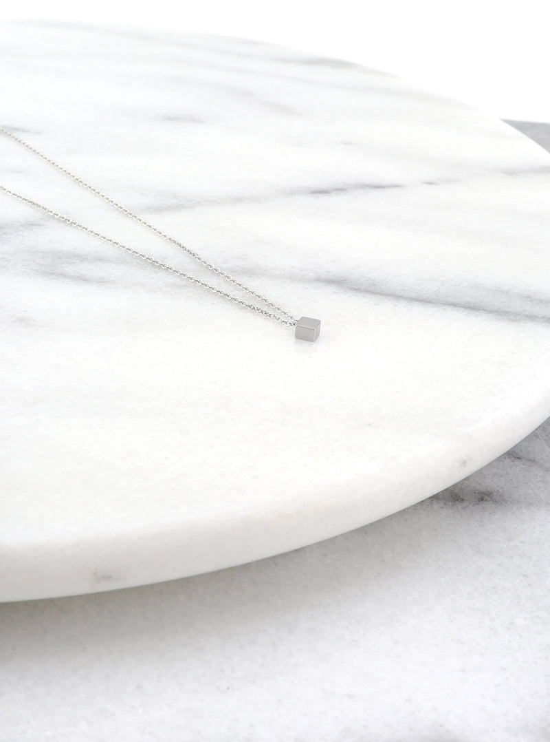 ALINA NECKLACE