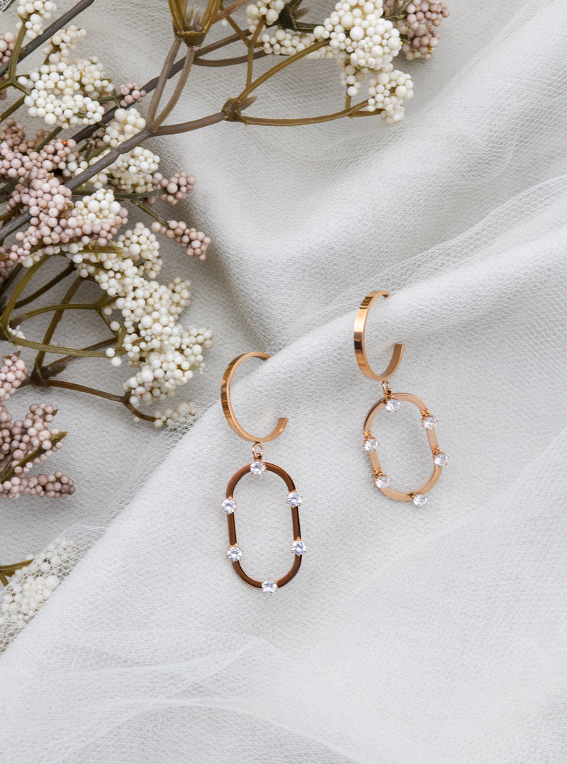 AMELIA EARRINGS