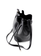 CARLA BUCKET BAG