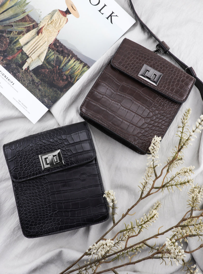 BRIAR CONVERTIBLE BELT BAG - Simplique Mode