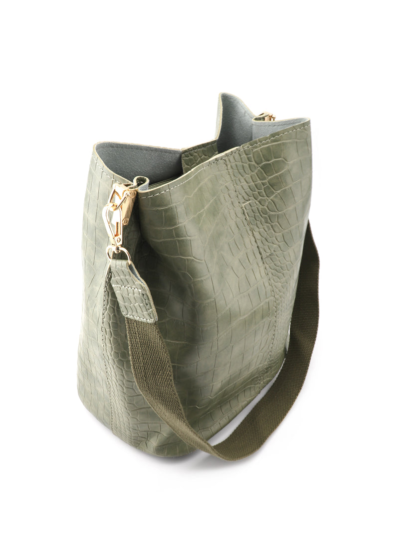 CELISE BUCKET BAG